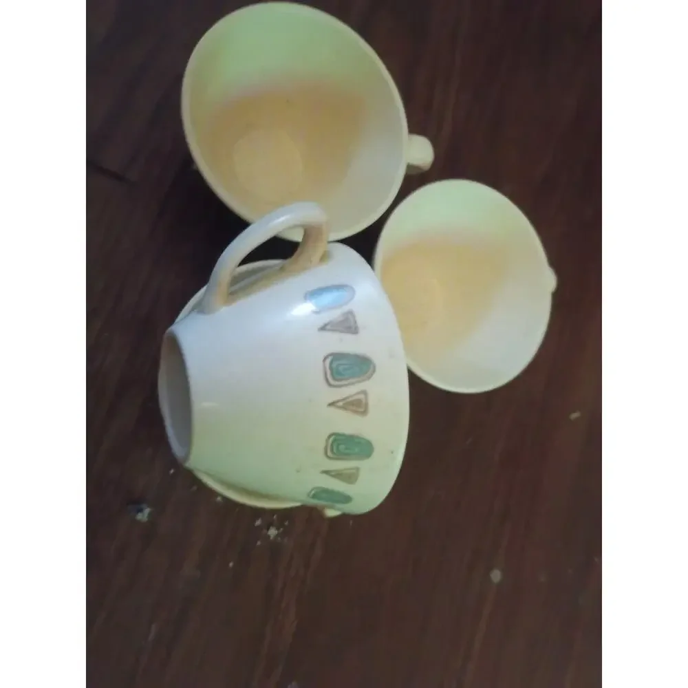 Vintage Metlox PoppyTrail Pattern Coffee or Tea Cups Set of 4